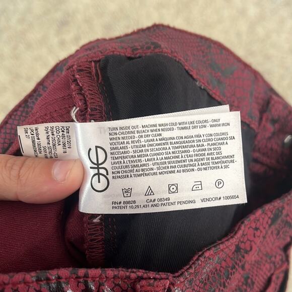 Sanctuary Denim Ankle Skinny Jeans Red Black Snake Coated Pants 27 Y2K Goth - Picture 10 of 12